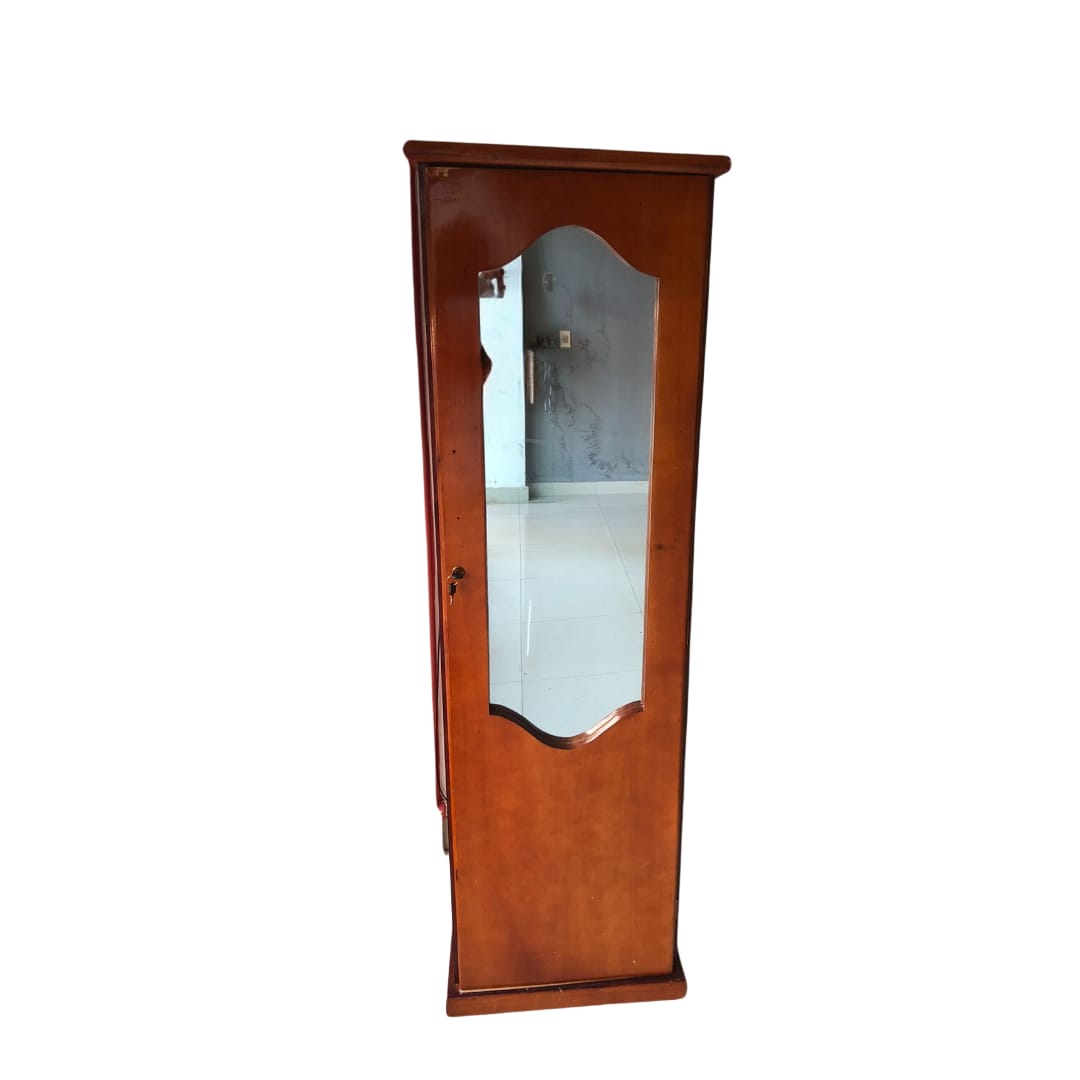 ROPERO DE MADERA ENCHAPADO 1P